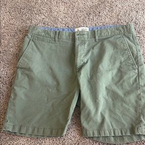 Men's vintage green shorts